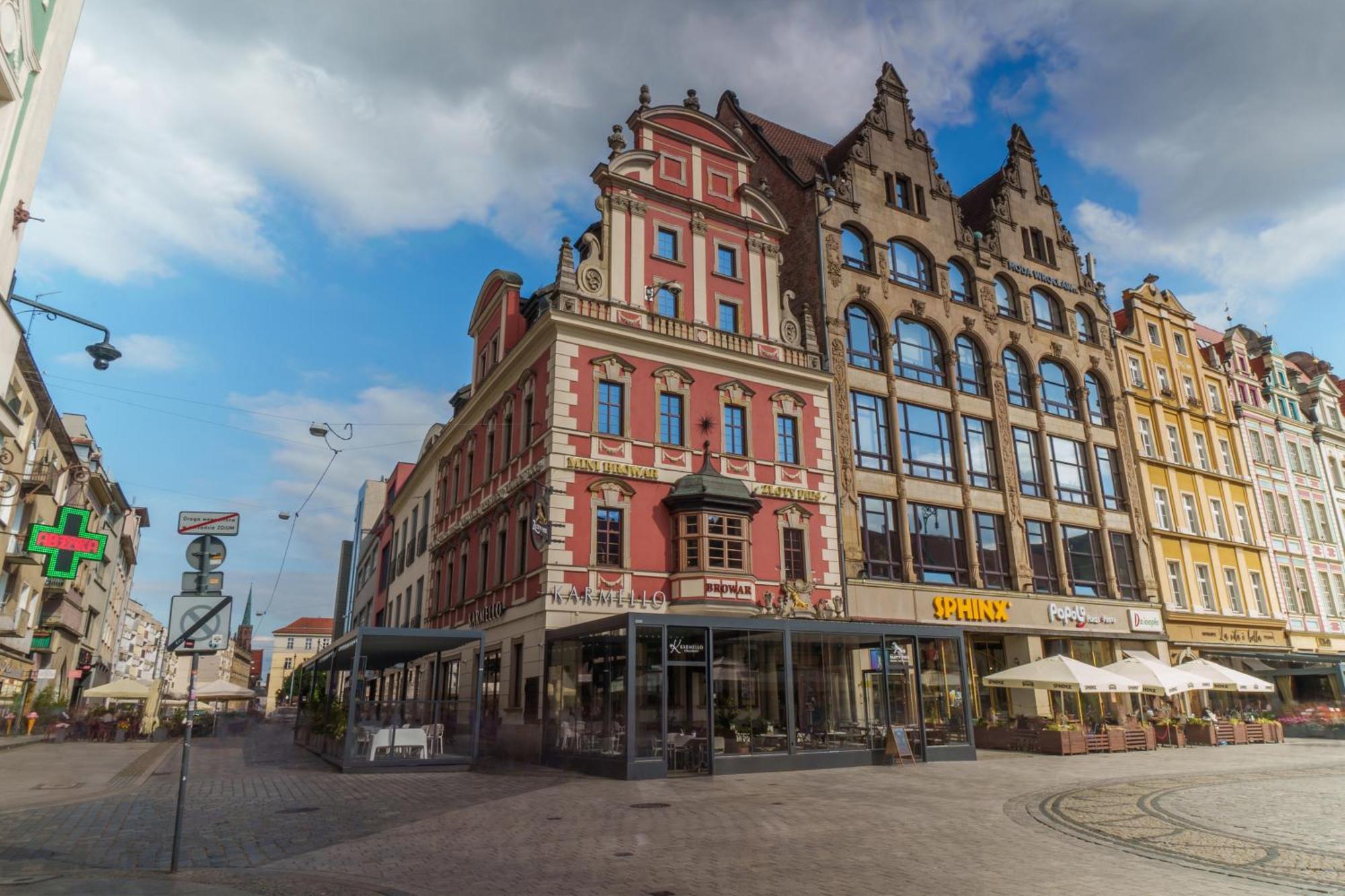 Golden Rooftop Apartment-Oldtown Breslavia Esterno foto