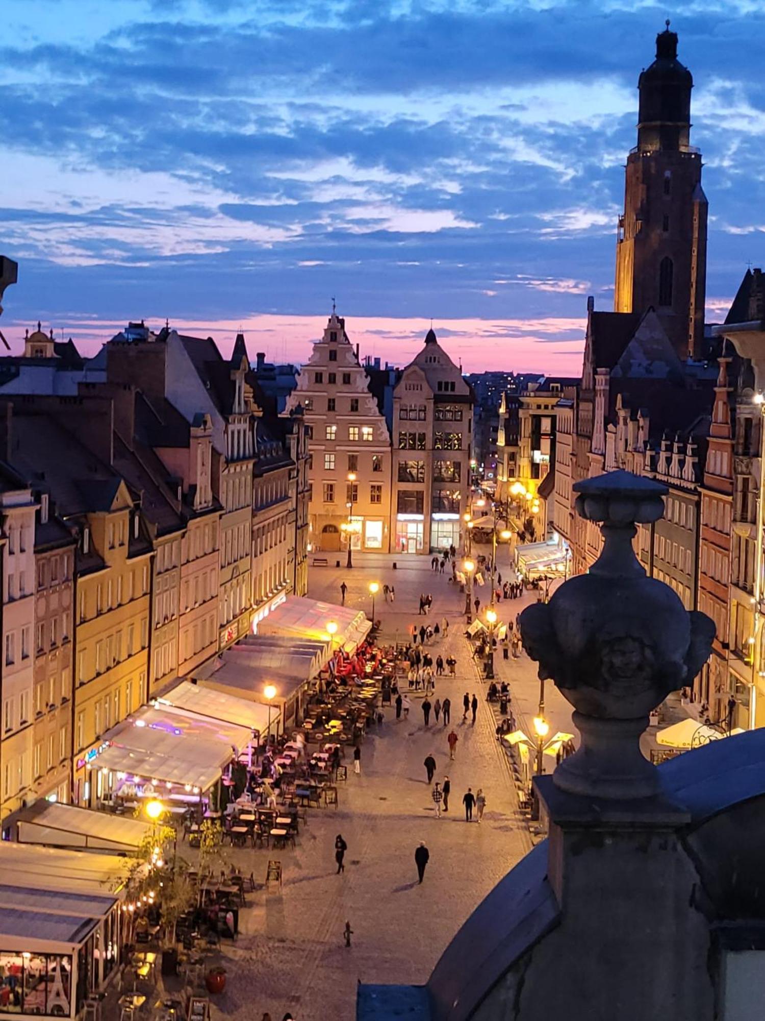 Golden Rooftop Apartment-Oldtown Breslavia Esterno foto