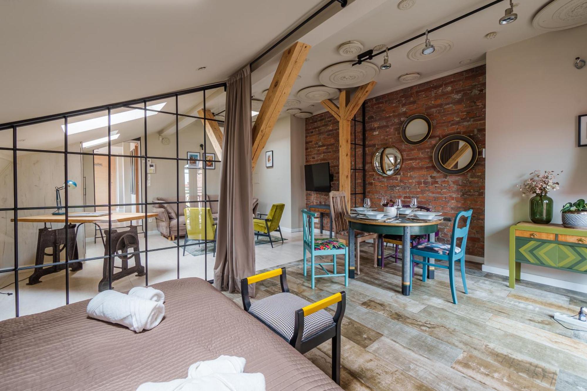 Golden Rooftop Apartment-Oldtown Breslavia Esterno foto