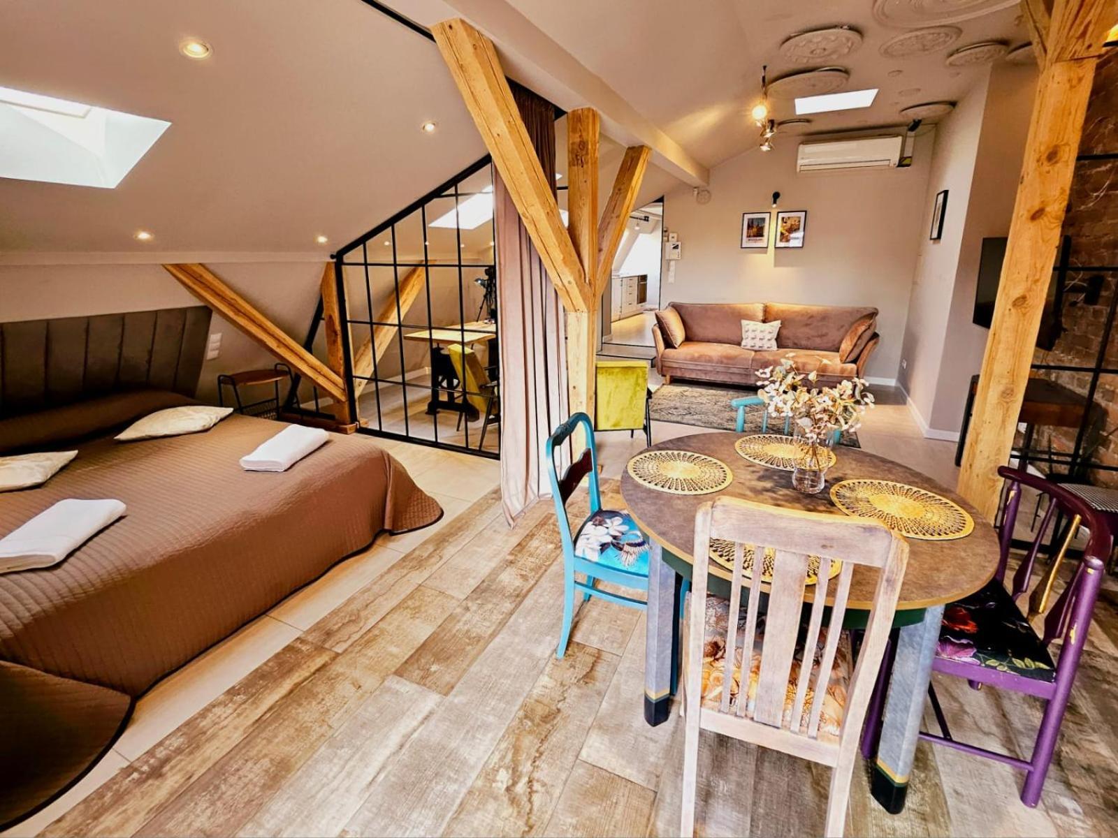 Golden Rooftop Apartment-Oldtown Breslavia Esterno foto